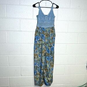 < B.O.G. Collective Blue Floral Jumpsuit Size Large >